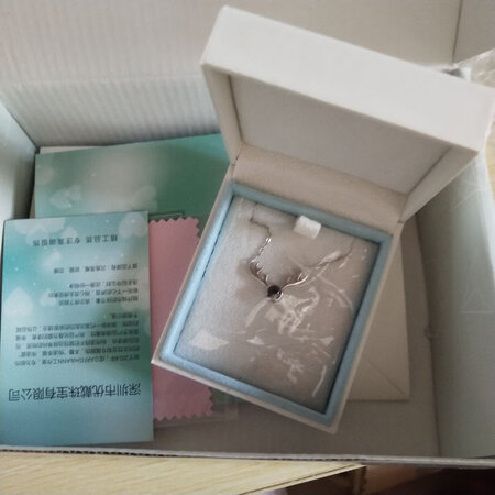挺好的，买给女朋友，她很满意