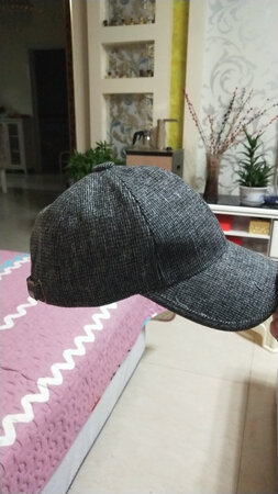 帽子挺好的，就是邮政物流小哥，让多等了一会就发脾气