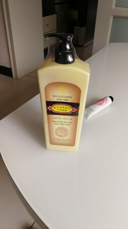 产品香味：喜欢檀香，