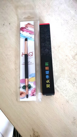 双十一买的，隔天就收到了，包装完好，产品也不错，物美价廉，快递时间还短，怎么能不好呢？必须五星好评。