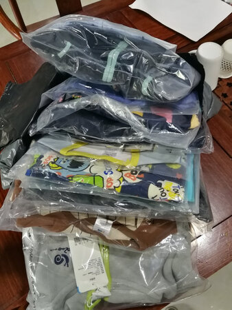 第一次购买，看评论不错买时还有些担心，收到实物后真的很放心，质量真心不错，价格又实惠。还会回购的。
