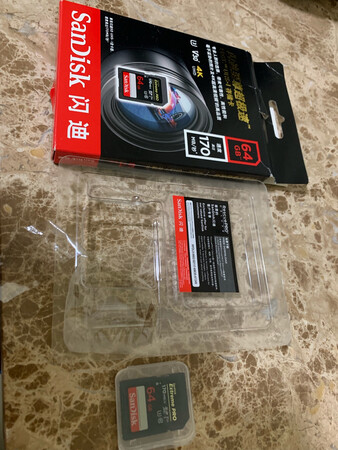 传输速度：快
存储容量：64G