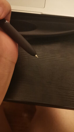 居士.质量非常好，与卖家描述基本一致，满意,真的很喜欢，完全超出期望值，发货速度非常快，包装非常仔细、严实，物流公司服务态度很好，运送速度很快，很满意的一次购物。就是两份明明一样的笔，价格竟然差了3块钱。。算了我也不是缺那3块钱的人。。