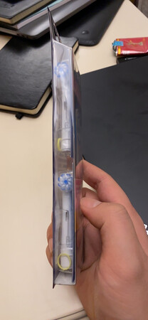 双十一物流很非常快，一直买的欧乐B，一如既往的好，暂时还未开封使用。等使用后再做深入评价。
