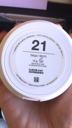第一次拍到最~格的兰芝气垫而且还是正品