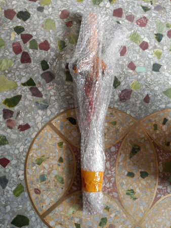 .网上购物这么激烈，没想到店家的服务这么好，商品质量好而价低廉，我太感谢你了！