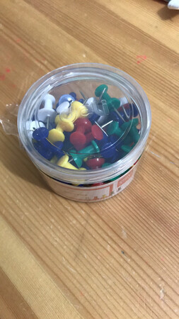 做工质感：做工考究，大小合适，很耐用，手感舒适