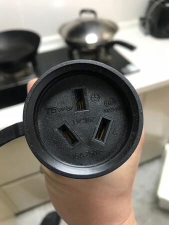 光写插头大小，还是用不了，差评