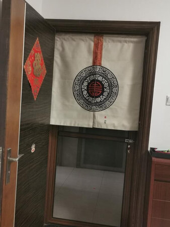 隔断帘质量很好，防尘效果不错，满意
