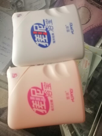 搓泥宝用着不错，家里经常买这个牌子的，特价买的，价格便宜。