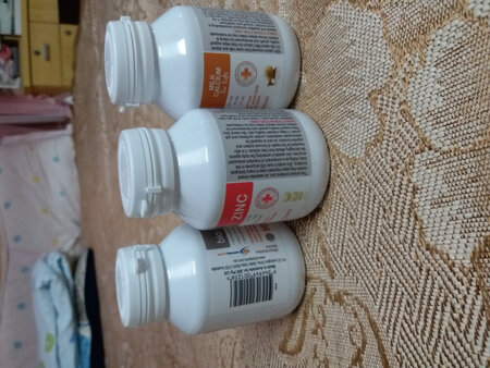 早收到了，两个宝宝一直都是使用这个牌子的钙片，牛奶味，宝宝爱吃，易吸收，挺实惠的，今后还会继续的。