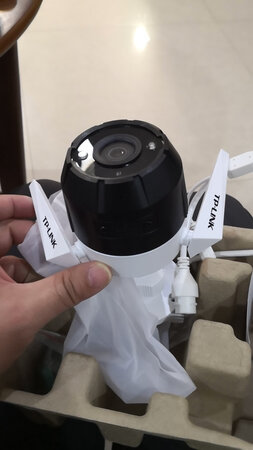 东西收到，没有电源链接线？也是个奇葩，我自己还要去找合适的电源线接上！