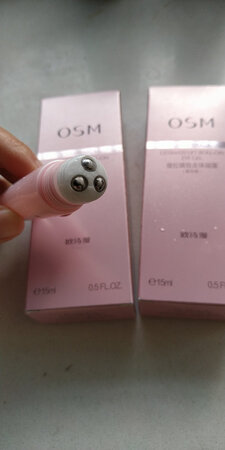 适合人群：头一次买用的，很喜欢这味道淡淡的。