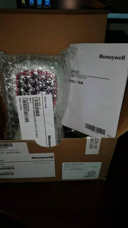 挺好用的，送货年较快。样子挺好看的。