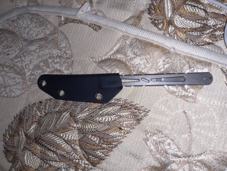 哇刀真的很棒轻巧舒适手感好，而且快递也很给力
客服也很棒，特别耐心聊了好久
