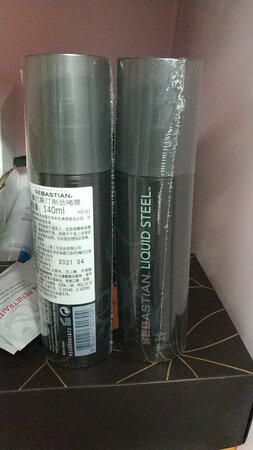 旗舰店买的应是正品无疑，这个啫喱挺好用，趁有活动囤些。