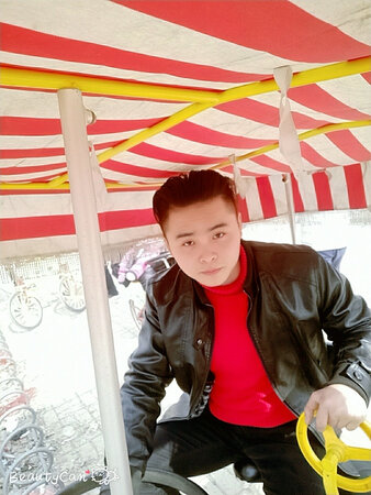 挡风，暖和，冬天穿不是特别冷，还行吧，挺喜欢的