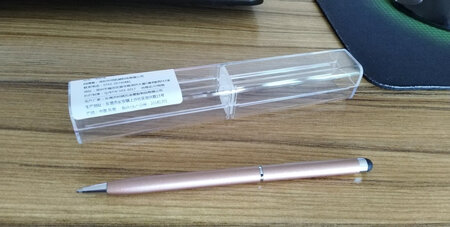 试用了下，感觉不错，包装好，价格合适。