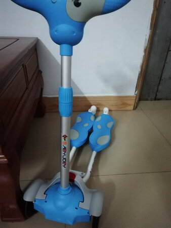 这个商品看起来挺不错的。