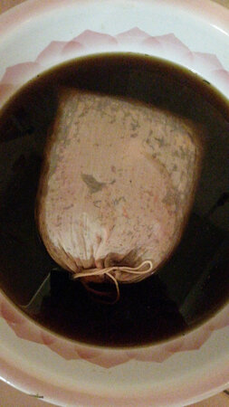 买来装中药泡脚用的，够大，很满意。
