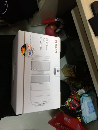 把妹子拍的太漂亮被女朋友骂了