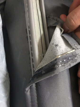 男朋友脱了30斤去了西藏，没那么结实，这是收到的那天晚上装东西时，第一天晚上哦