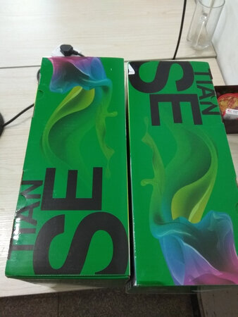 一直用这家的硒鼓，今天一下买了两盒，总共4个，能用很长时间了，质量还可以