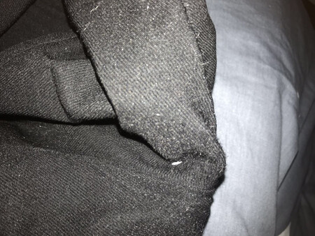 从没有买过这么让人生气的东西，太差了，抽丝抽的特别厉害，还起球