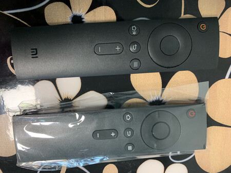 订单里有赠品电池，实际没有，还没试用，不知道好不好，与原配有区别