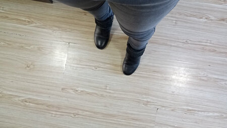 弹力好，建议大家选好自己的尺寸，弹力好不能选大了号了，我的有点买大了，不过懒得换了！质量不错哦！