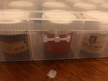 很好很好。就是希望包装要改进一下，送到家时外包装有个洞，里面的塑料盒摔坏，上面的盖子合不上了。冬天冷，塑料盒易脆，容易裂