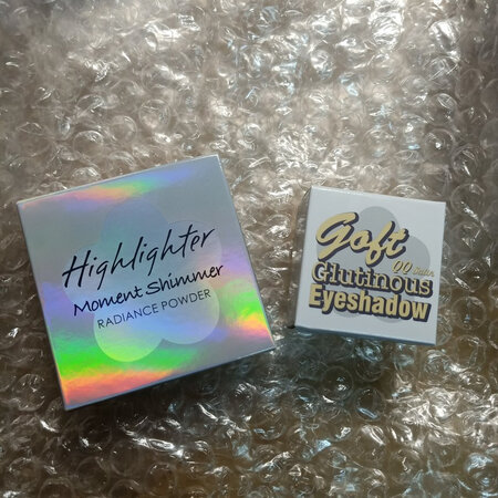 颜色很好看，效果还可以，价格便宜，很喜欢呢