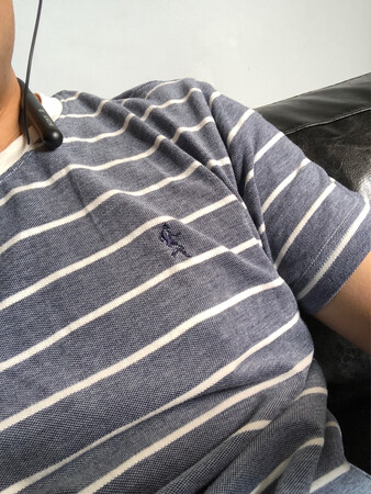 物流快，质量款式都不错，会再选几件，做工什么的也都不错，还会再来！
