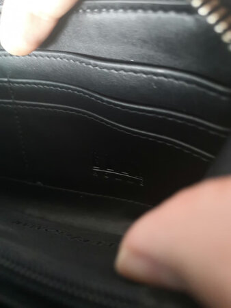 质量不错?发货也挺快，稍微有点大了。下回还会到店。