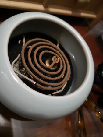 宝贝已经收到啦！款式和颜色与商家描述一致，质量不错，性价比很高哈