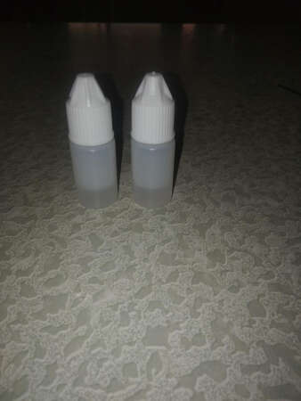 我以为是买一送一，结果两瓶加起来的没有一瓶