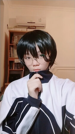 变成这样了哇…虽然我本来就是男孩子
修了一下有点大噢