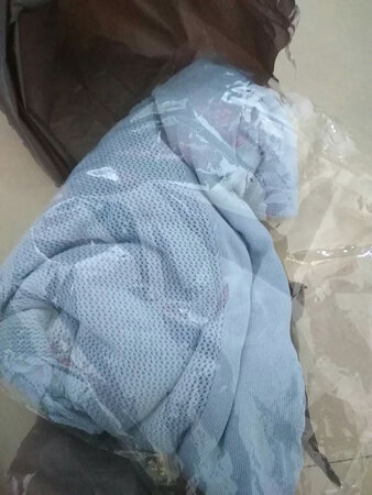 质量还不错，就是颜色感觉有些旧，试了一下，感觉不太适合我吧，估计以后没有兴趣穿，嫌麻烦也懒得退了，习惯好评