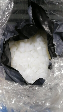 胶不错，就是比较贵，用不了多久就没了