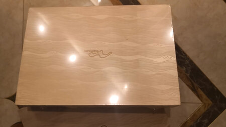 2599入手，快递员服务很好。检视包装完好，这款四件套的桑蚕丝含量比店铺里其他款要高，具体感觉等试用后再追评。