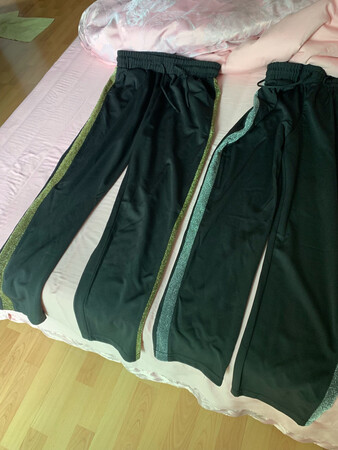 两件一起买，超级划算，穿上身效果非常好，透气性非常好，非常喜欢这个款式。