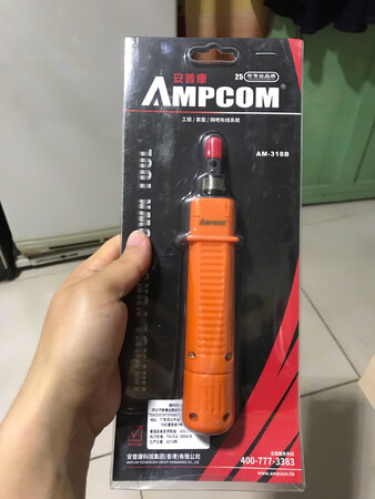 质感非常好，用料非常足，拿在手里沉甸甸的，对得起这个价格，物超所值。物流也快一天就到