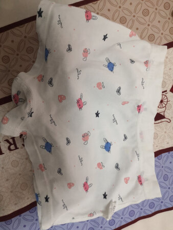 纯棉布料，小孩穿着舒适，喜欢。