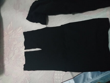弹性大，穿着舒服，面料很薄，很好