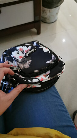 宝贝很漂亮，真的是质优价廉，非常满意，满分好评，喜欢的伙伴可以下手了