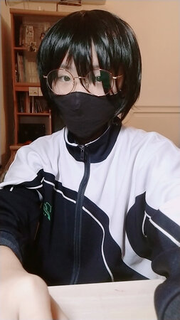 变成这样了哇…虽然我本来就是男孩子
修了一下有点大噢