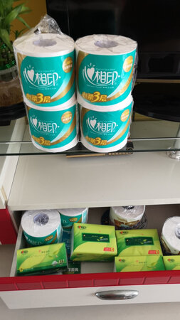 一直用心相印的纸，质量没的说，因为都收起来了，只能拍一小部分出来分享