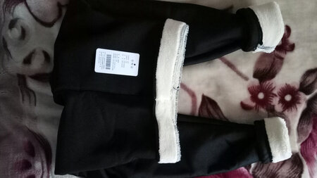 看着摸着觉得挺好的，不知道以后穿了会不会掉绒