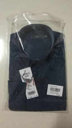 穿着很舒服，款式很适合我，不愧是大品牌