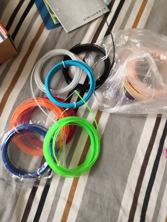 京东快递很给力，送货及时服务态度好。支持京东。